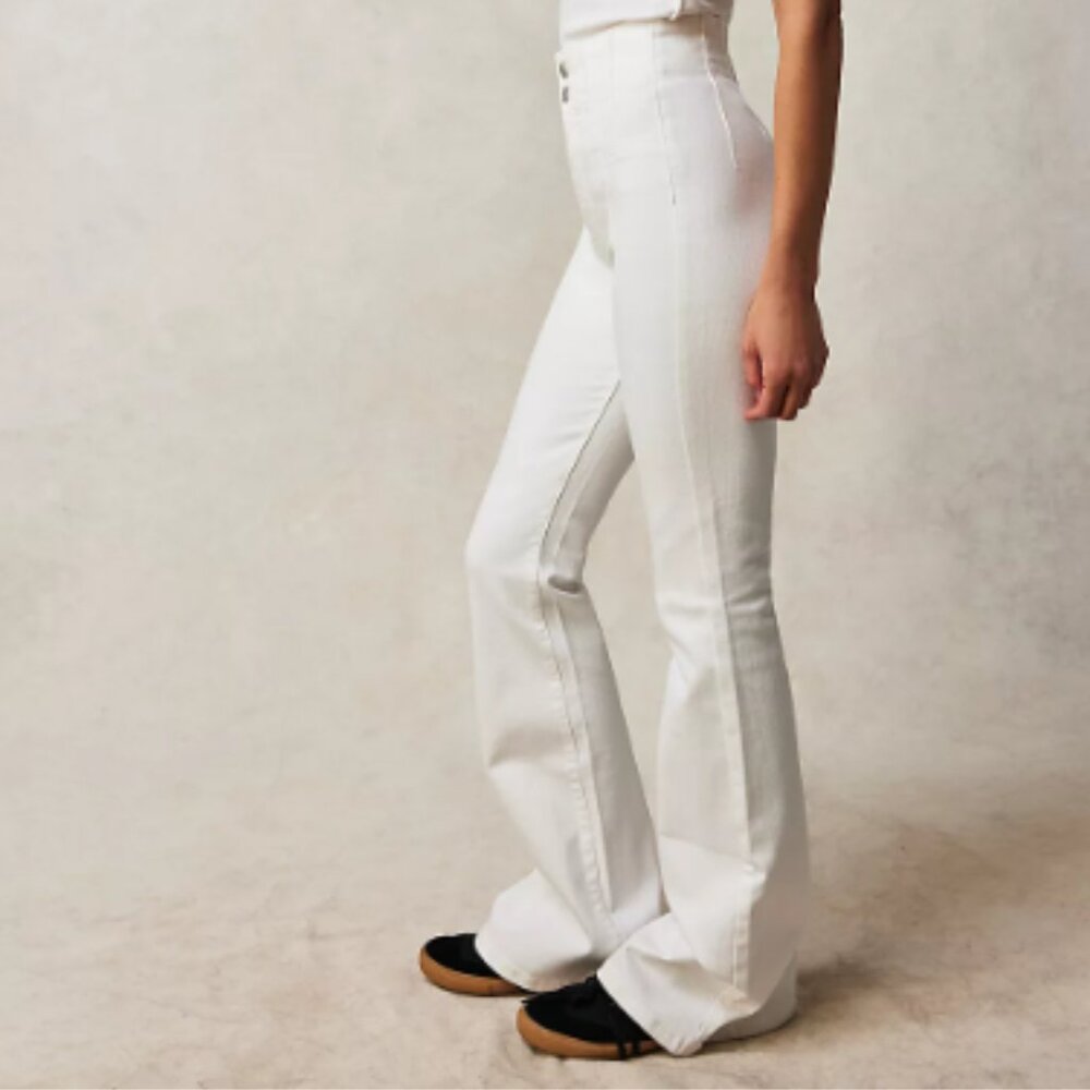 We The Free Jayde High-Waisted Flared White Denim Jeans Women's Size 29 Short - Picture 4 of 9